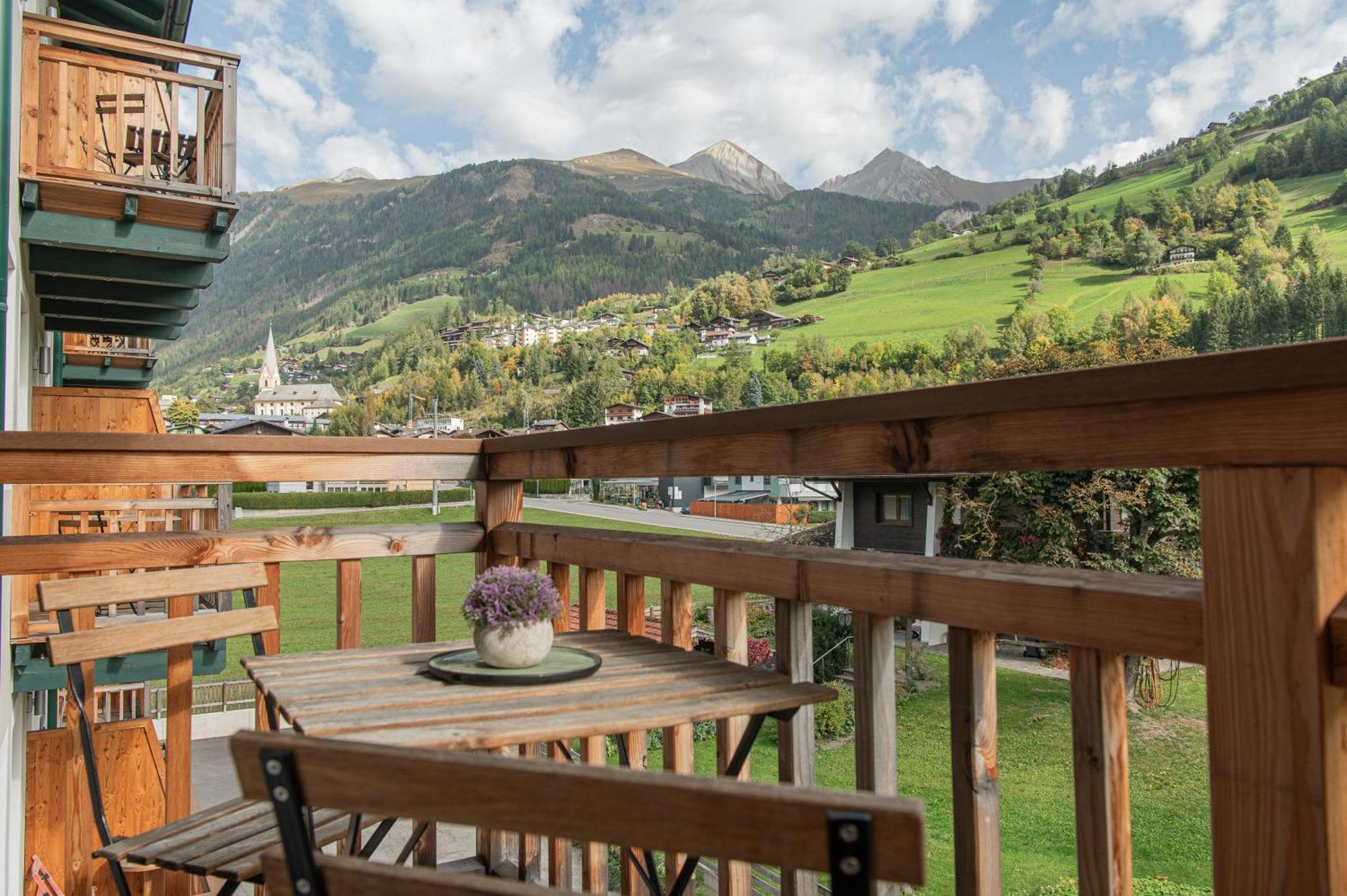 Alpenparks Hotel Montana Matrei in Osttirol Værelse billede