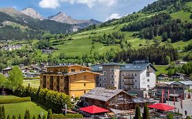 Alpenparks Hotel Montana
